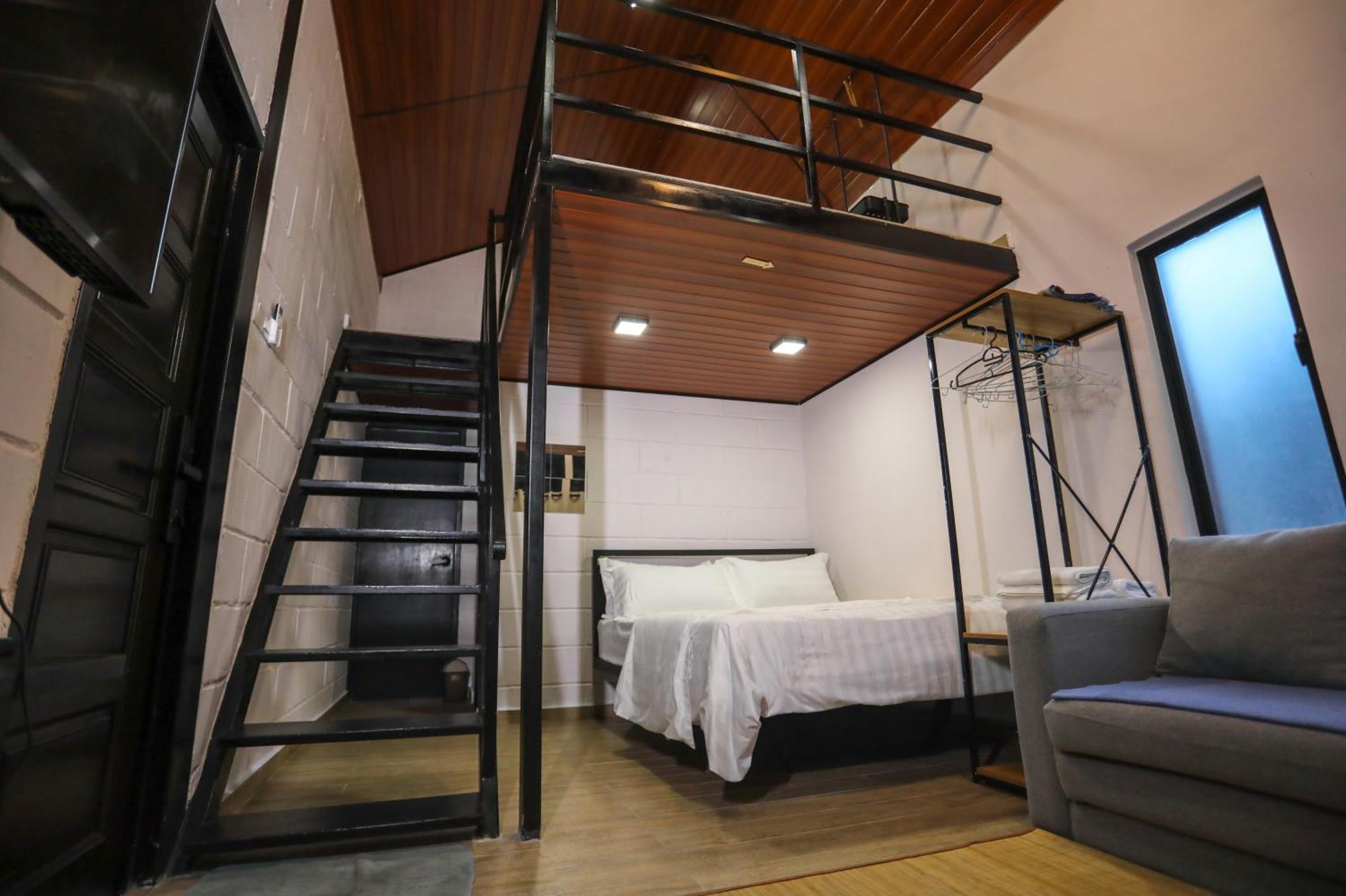 Casa Damai Janda Baik - Riverview Tiny House Бентонг Екстериор снимка